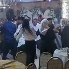 Kayseri'de bir düğünde 'halay başı' ve 'müzik seçimi' kavgası