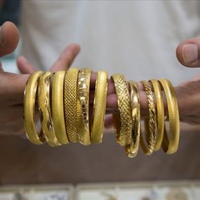 Altının gram fiyatı, yaklaşık 2 ayın en düşük seviyesinde