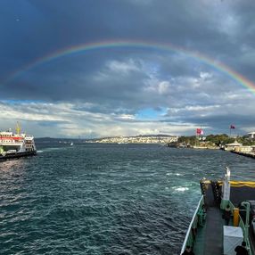 İstanbul'da gökkuşağı