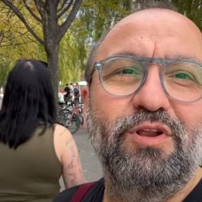 Erdem Baş’ın Kanada’da ev sahibi-kiracı anısı