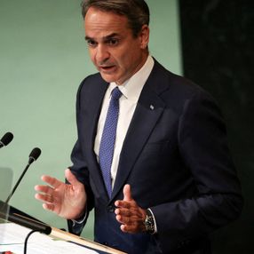 Miçotakis'ten Türkçe paylaşım: Türk halkının düşmanı değiliz