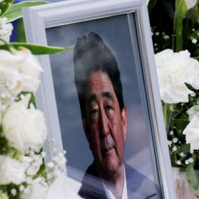 Japonya’da protesto edilen cenaze töreni yapıldı