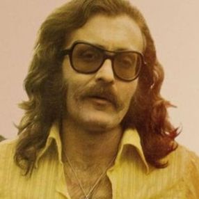 Cem Karaca'nın hayatı beyaz perdeye taşınıyor