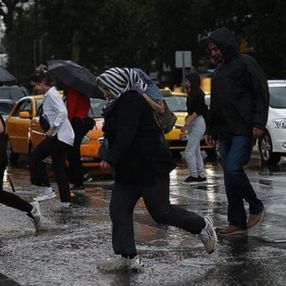 Hava sıcaklıkları yarından itibaren düşüyor