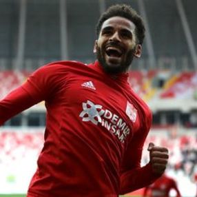 Beşiktaş, Douglas'ı transfer etti