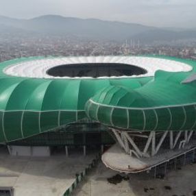 Bursaspor'un stadında kablolar çalındı