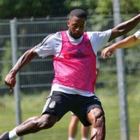 Beşiktaş Konoplyanka'yla anlaştı