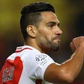 Falcao'dan bir Galatasaray paylaşımı daha