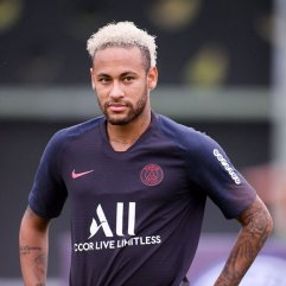 Neymar Barcelona'ya dönüyor