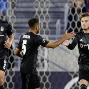 Beşiktaş son dakikalarda yıkıldı
