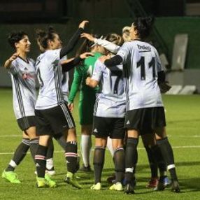 Beşiktaş Kadın Futbol Takımı'nda tiki-taka futbolu