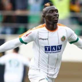 Gol krallığı yarışında Cisse zirvede