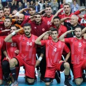 Asker selamı veren milli oyuncunun sözleşmesi feshedildi