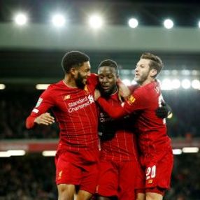 Efsane maçta kazanan Liverpool