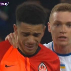 Irkçı saldırılar Shakhtarlı futbolcuları ağlattı