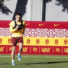Falcao idmanlara başladı