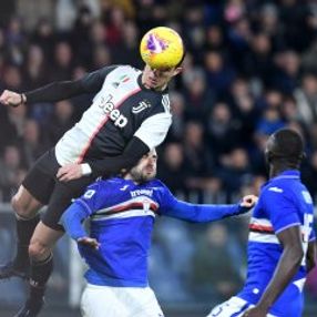 Cristiano Ronaldo'dan harika kafa golü