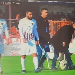 Saha zemini çökünce dışarıdan kum getirildi