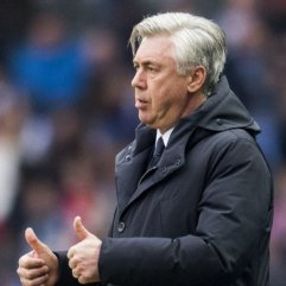 Ancelotti: Cenk Tosun bir kral
