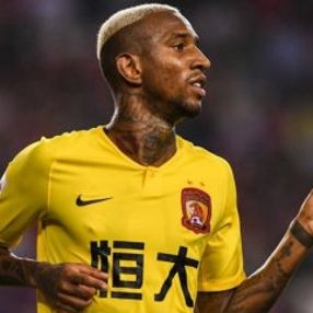 Talisca, Beşiktaşlı taraftarları heyecanlandırdı