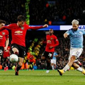 Kupada Manchester derbisi: City finalde