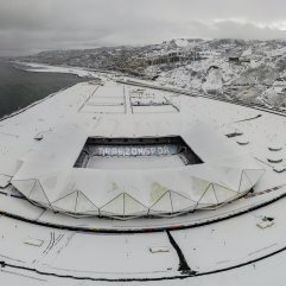 Akyazı Stadı kara büründü