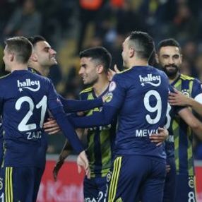 Fenerbahçe, Ziraat Kupası'nda yarı finale çıktı