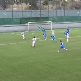 Beşiktaş'ın genç oyuncusundan harika gol