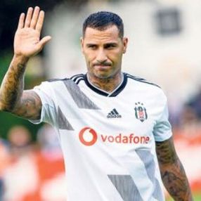 Beşiktaş'ta kanat oyuncuları sınıfta kaldı