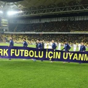 PFDK'dan Fenerbahçe'ye pankart cezası