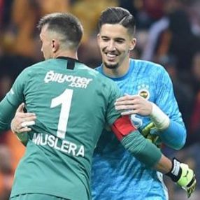 Muslera: Altay, Uğurcan ve Mert'i çok beğeniyorum