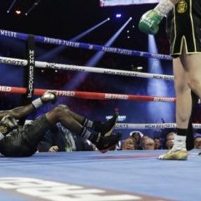 Boksta ağır sıklet unvan maçının galibi Tyson Fury