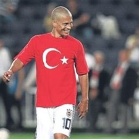 Alex'ten İdlib paylaşımı: Başın sağ olsun Türkiye