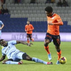 Başakşehir Gaziantep'i yenerek lider oldu