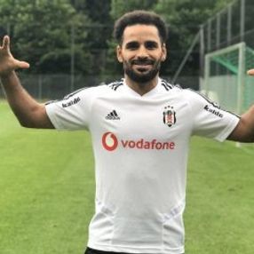 Douglas'tan Beşiktaş'a kötü haber