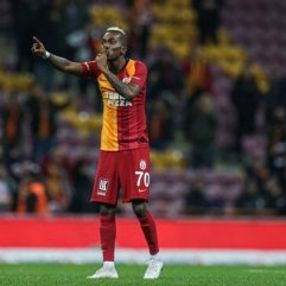 Galatasaray'da Onyekuru harekatı başladı