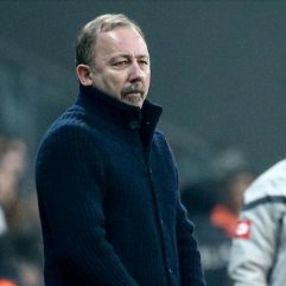 Sergen Yalçın'ın derbi kadrosu şekilleniyor
