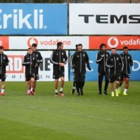 Beşiktaş'ta yabancılar antrenman talebini geri çevirdi