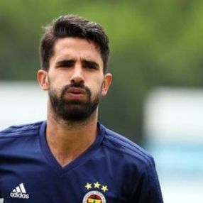 Göztepe, Alper ve Emre'nin peşinde