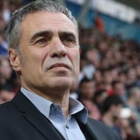 Yanal: Beşiktaş'ın 100. yılı sağlıklı bir sezon değildi