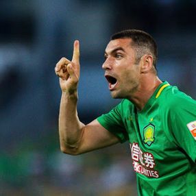 Çin basını Burak Yılmaz'ı eleştirdi