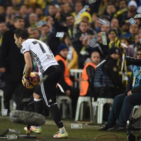 Fenerbahçe'den Gökhan Gönül girişimi