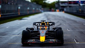 Formula 1 İtalya Grand Prix'inde kazanan Max Verstappen