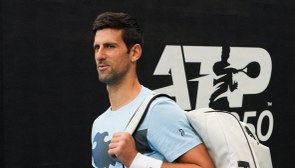 Novak Djokovic, antrenman maçını yarıda bıraktı