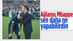Emmanuel Macron, Kylian Mbappe'yi teselli etti