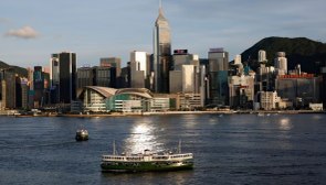 Hong Kong, turistleri çekmek için 500 bin ücretsiz uçak bileti dağıtacak
