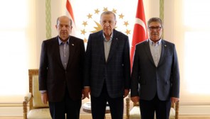 Cumhurbaşkanı Erdoğan, KKTC Cumhurbaşkanı ve Başbakanı'nı kabul etti