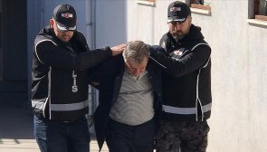 Adana'da tutuklanan müettahit KKTC'de yakalanmasının ardından ziyarete gittiğini savundu