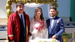Depremden kurtulan çift Fethiye'de evlendi