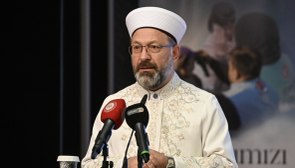 Diyanet İşleri Başkanı Ali Erbaş: Bu yılın Ramazan teması 'Ramazan ve Dayanışma'